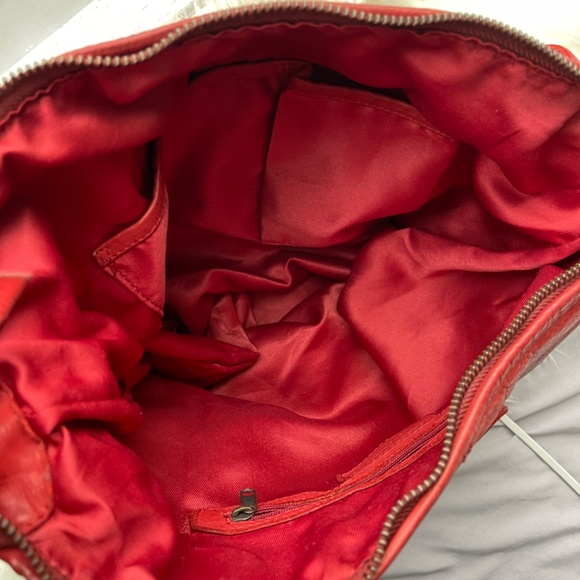 Red “The Trend” Leather Crossbody Purse - Picture 4 of 5